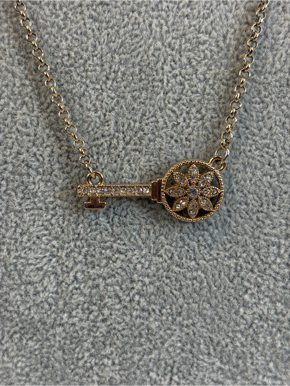 RJ Graziano Gold Tone key Pendant Necklace Costume Jewelry office classic cute